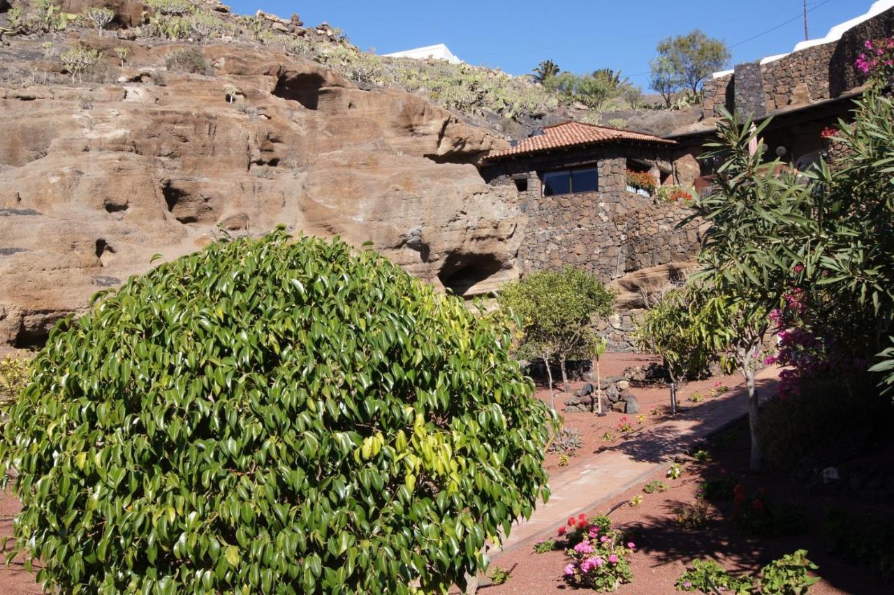 Castillo Lanzarote Villa Sophie - Luxury Villa -Sleep In A Volcanic Cave With Heated Pool Tias Exterior photo