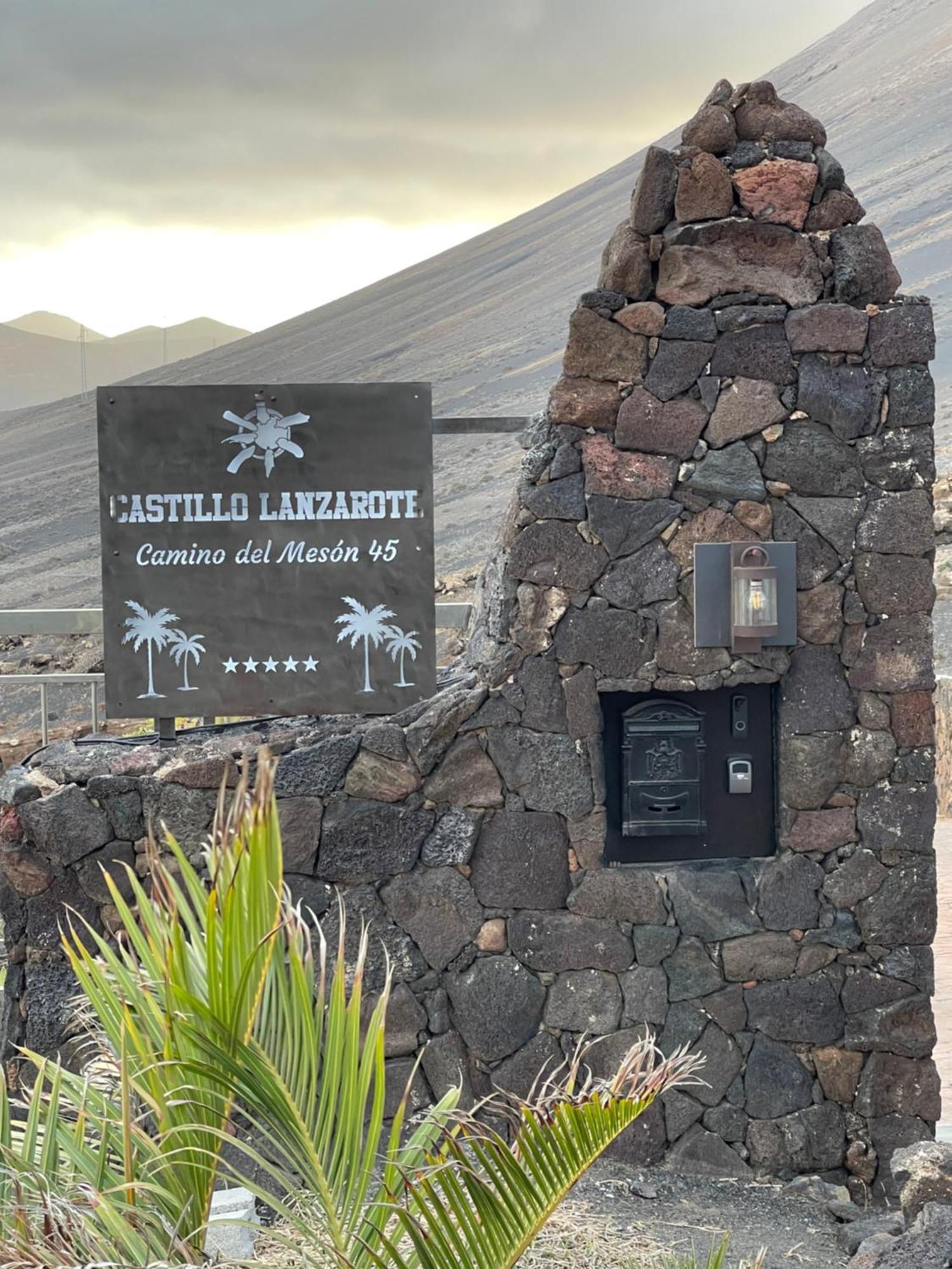 Castillo Lanzarote Villa Sophie - Luxury Villa -Sleep In A Volcanic Cave With Heated Pool Tias Exterior photo