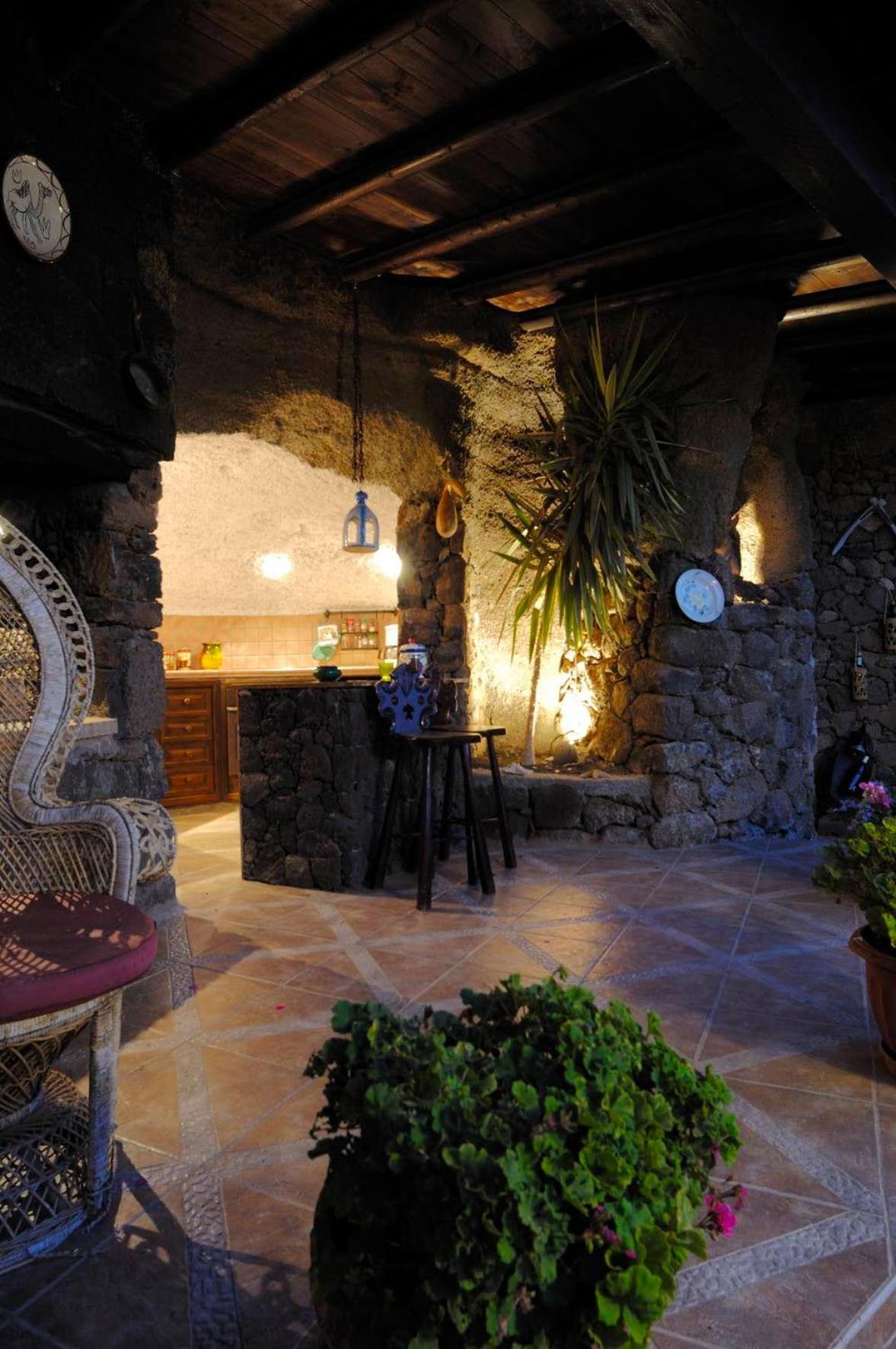Castillo Lanzarote Villa Sophie - Luxury Villa -Sleep In A Volcanic Cave With Heated Pool Tias Exterior photo