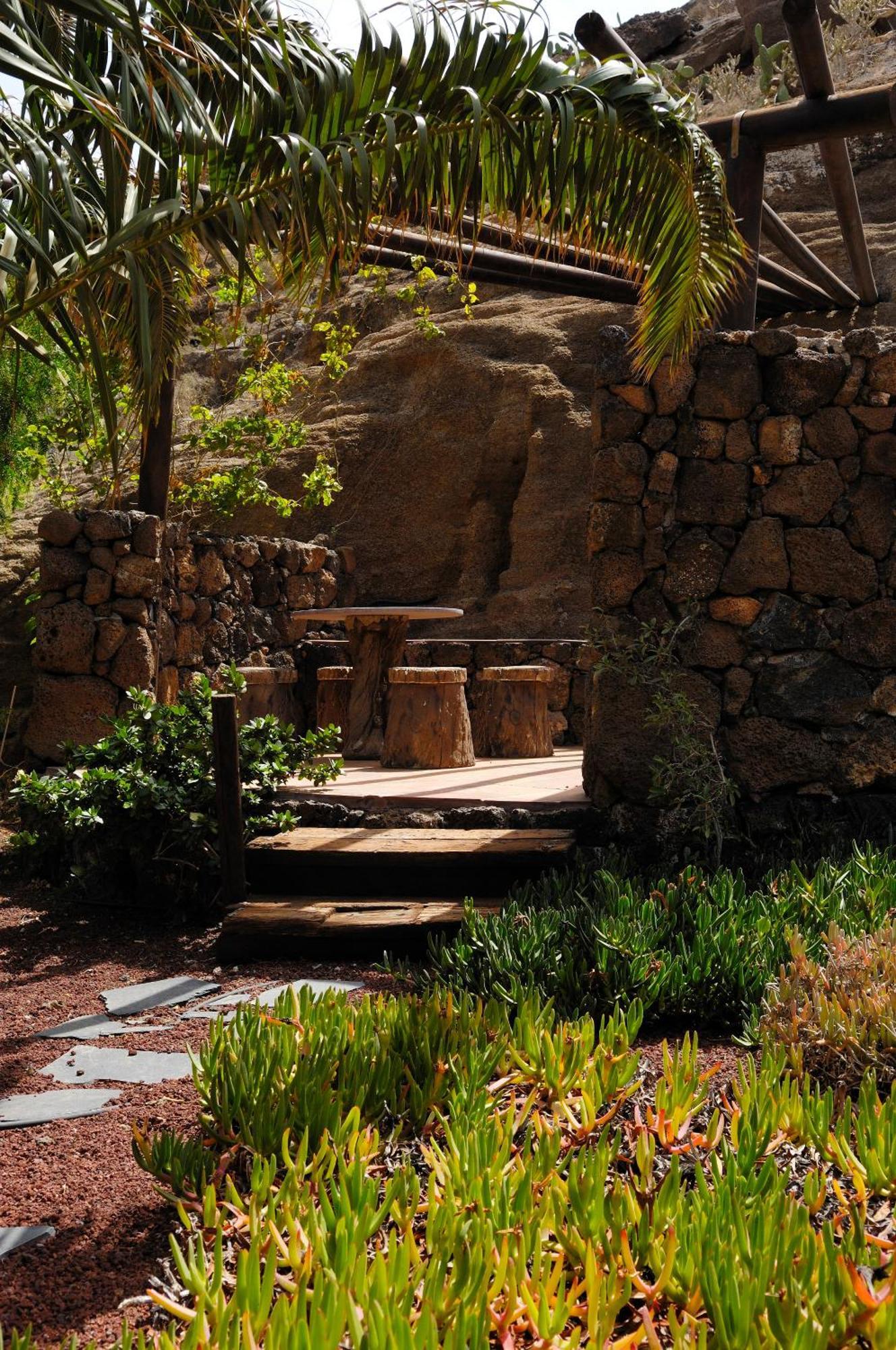 Castillo Lanzarote Villa Sophie - Luxury Villa -Sleep In A Volcanic Cave With Heated Pool Tias Exterior photo