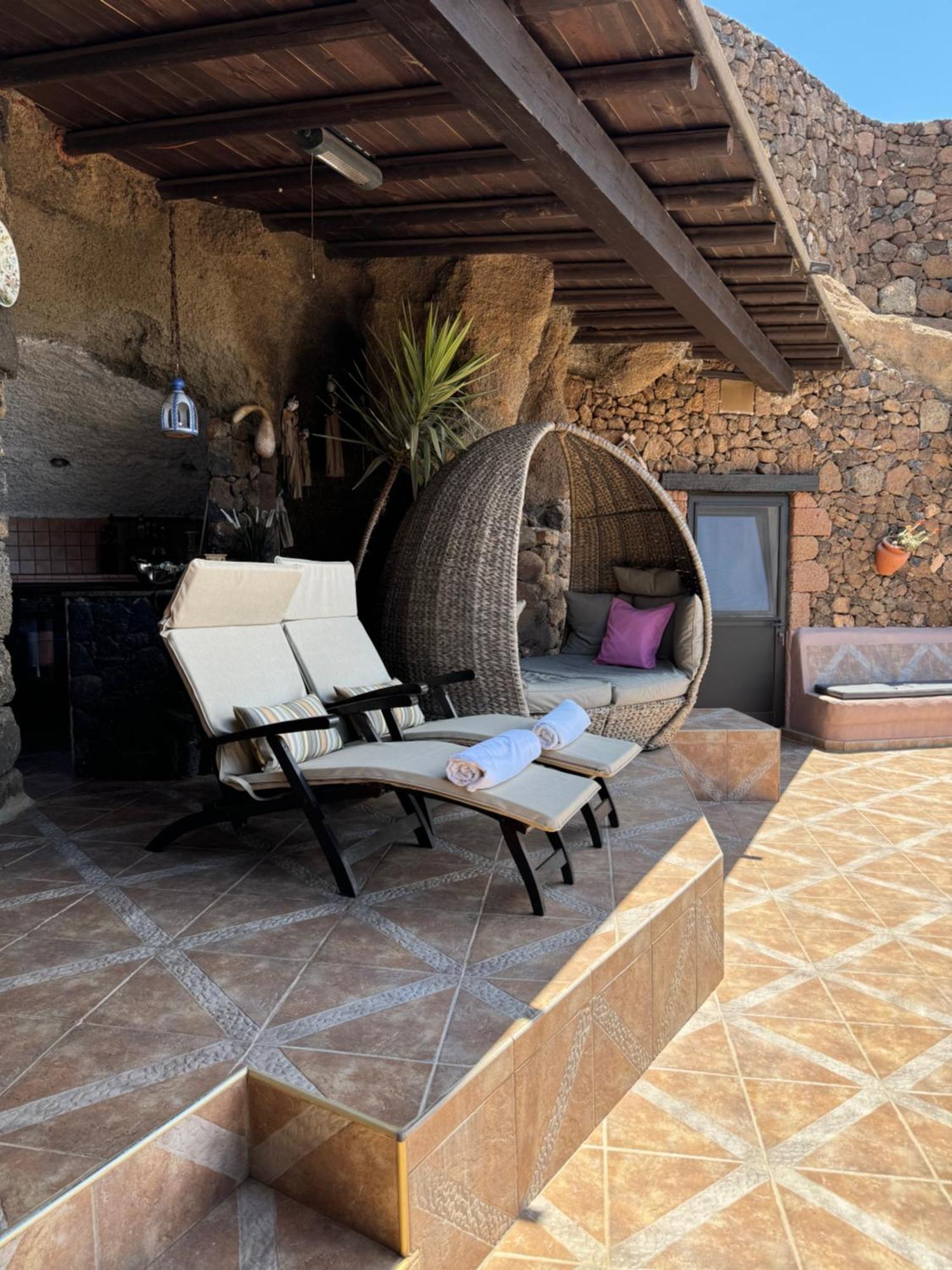 Castillo Lanzarote Villa Sophie - Luxury Villa -Sleep In A Volcanic Cave With Heated Pool Tias Exterior photo